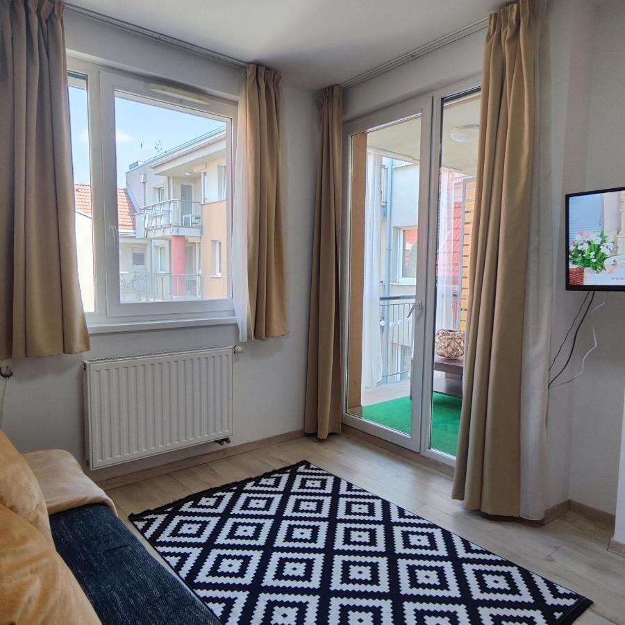 Dolce Vita Zafir Apartman Budapest Extérieur photo