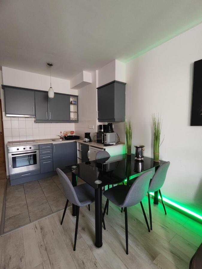 Dolce Vita Zafir Apartman Budapest Extérieur photo